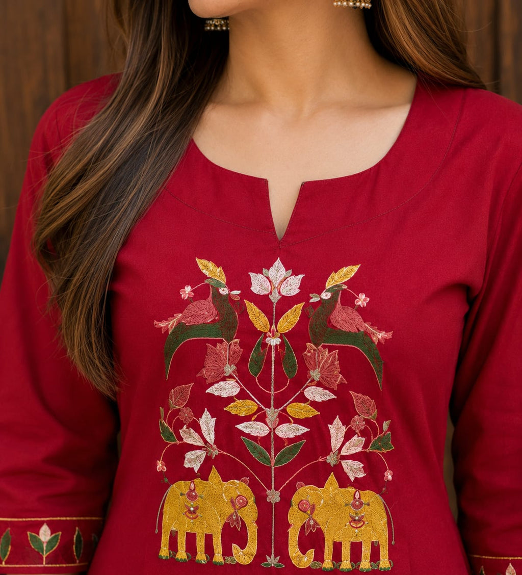 Gajraaj Kurti